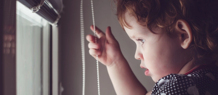 Žaluzie do dětského pokoje – komfort, bezpečí a styl pro vaše nejmenší